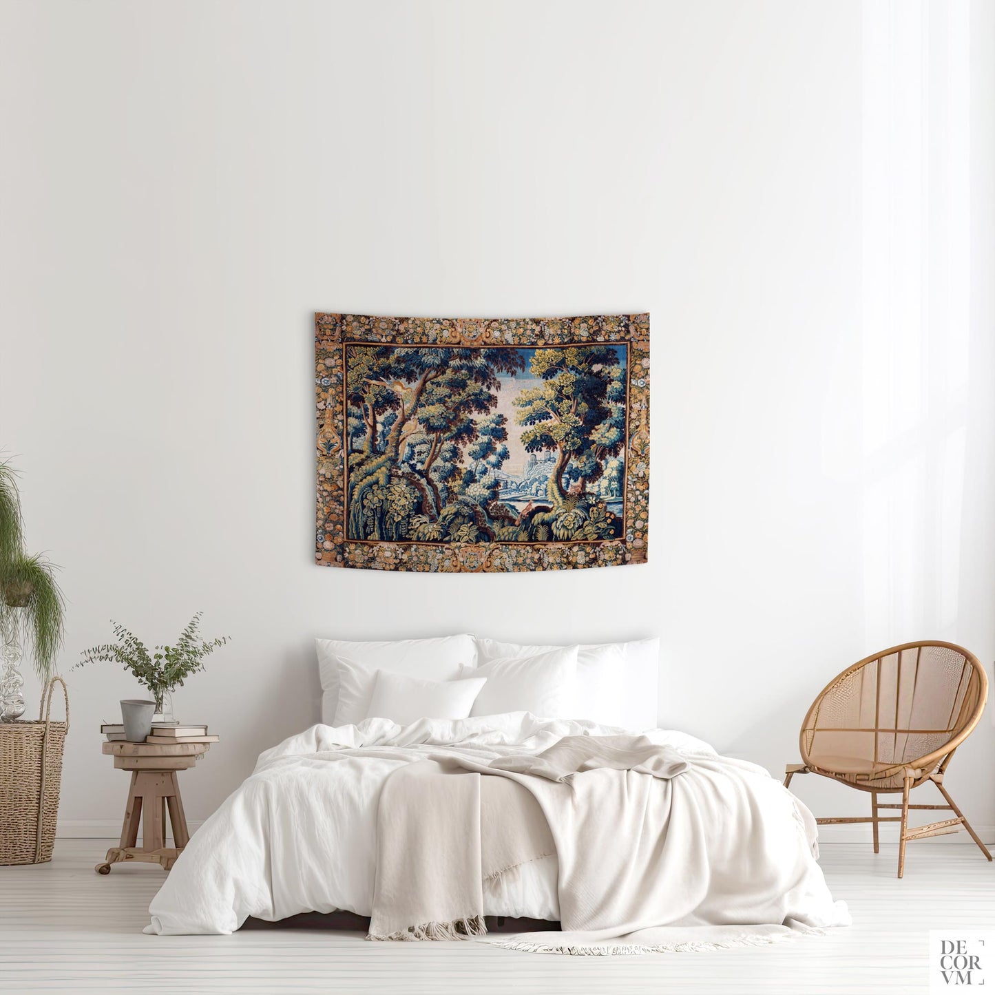Small size verdure wall tapestry in organic cotton decorating a bedroom wall